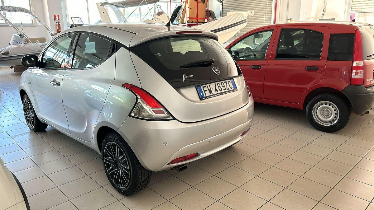 LANCIA - Ypsilon - 1.2 69 CV 5p. S&S Gold