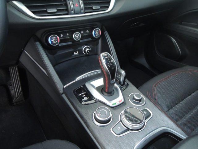 ALFA ROMEO Stelvio 2.2 Turbodiesel 160 CV AT8 RWD Rosso Edizione