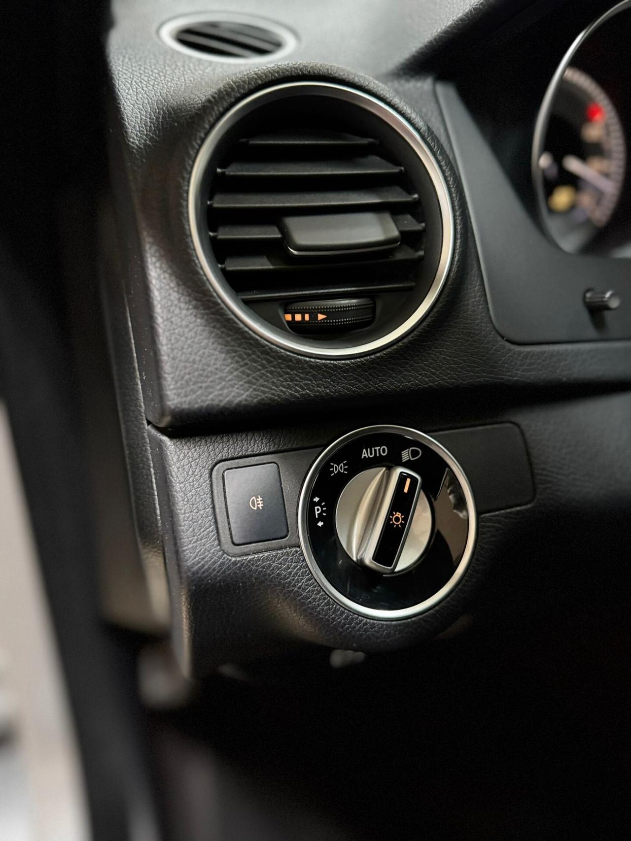 Mercedes-benz C 220 C 220 CDI S.W. BlueEFFICIENCY Avantgarde AMG