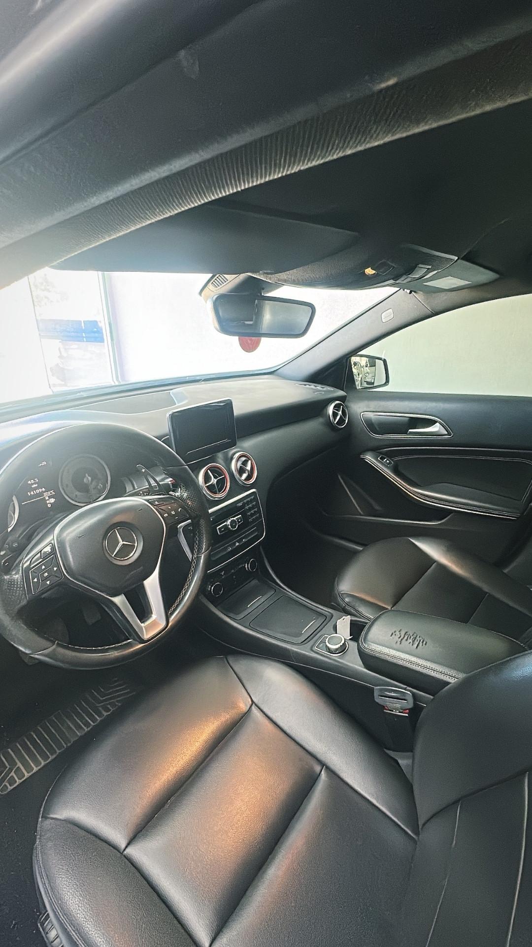 Mercedes-benz A 200 CDI Premium