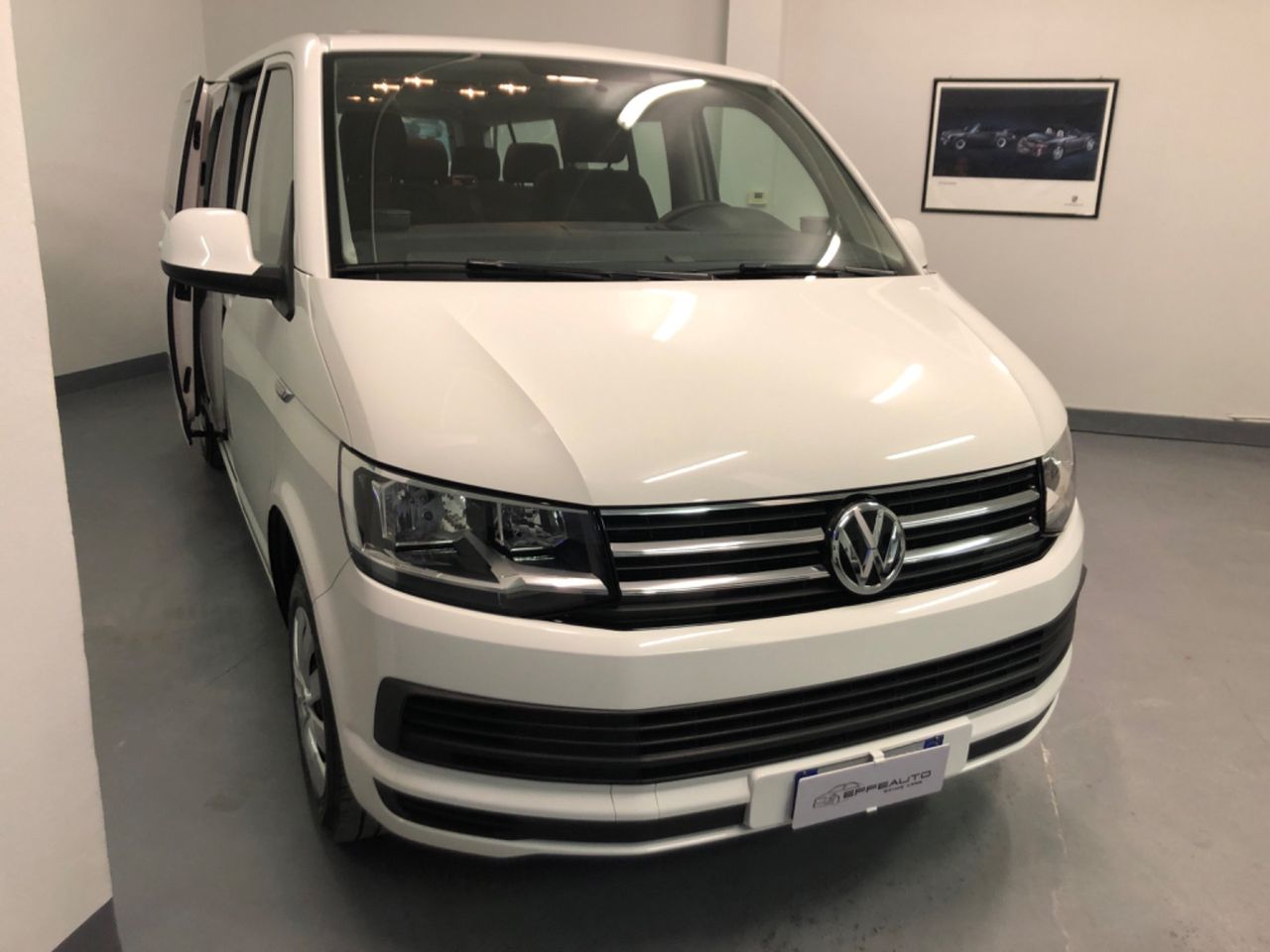 Volkswagen T6 Caravelle 2.0 TDI 150CV PASSO LUNGO 9 POSTI