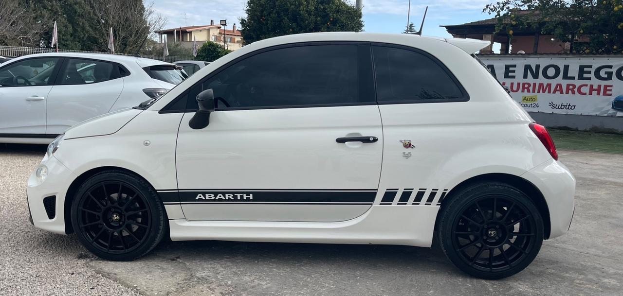 Abarth 595 1.4 T-Jet 145cv