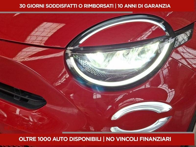 FIAT 600 1.2 hybrid 145cv auto