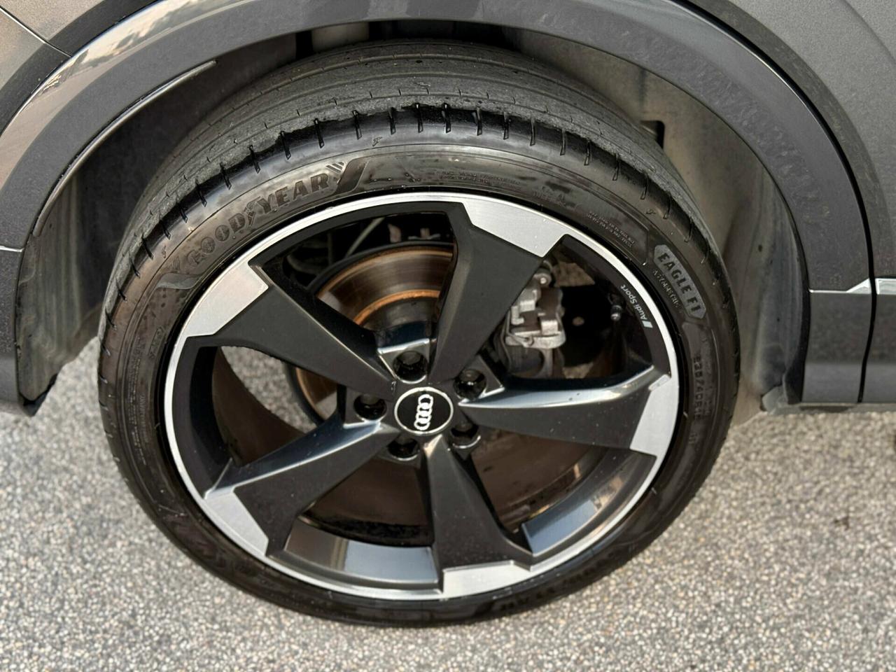 Audi Q2 35 TDI quattro S tronic line Edition