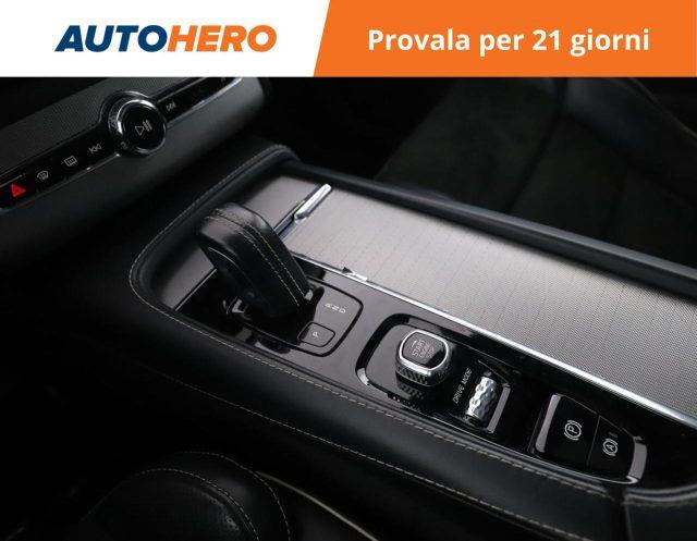 VOLVO XC90 B5 (d) AWD Geartronic R-design