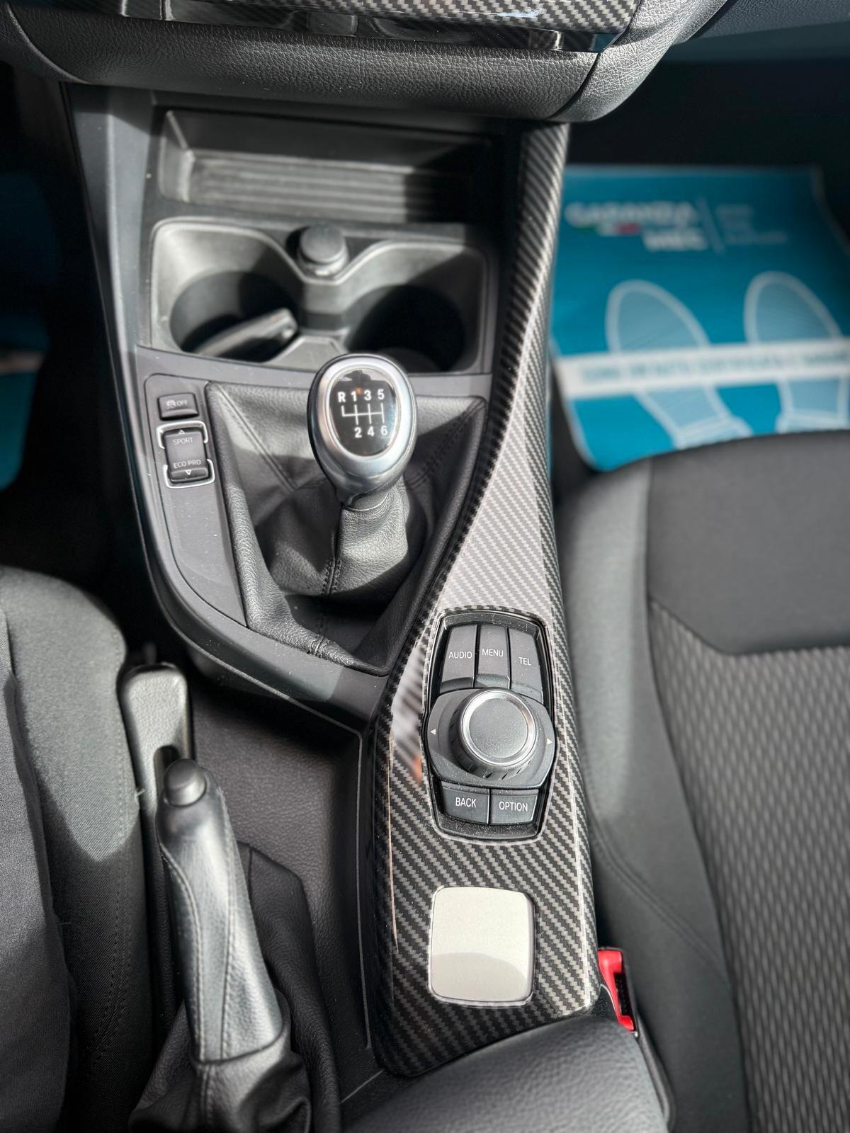 Lancia Ypsilon 1.2 69 CV 5 porte Platinum