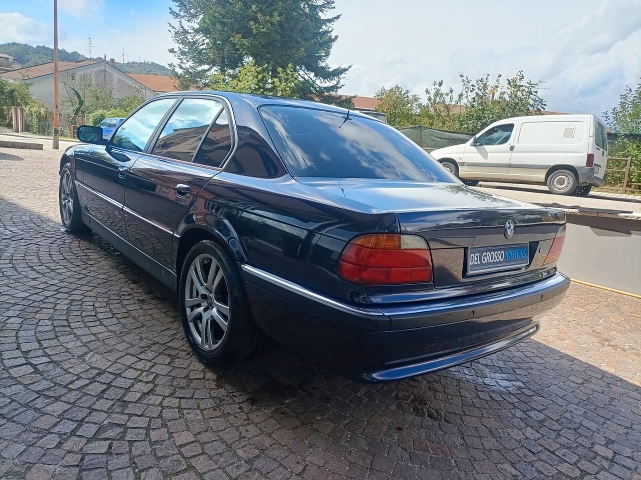 Bmw 735 BLINDATA !!!!!!!