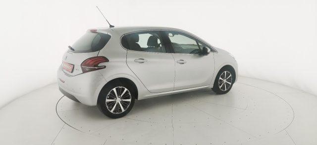 PEUGEOT 208 PureTech 82 5 porte Allure