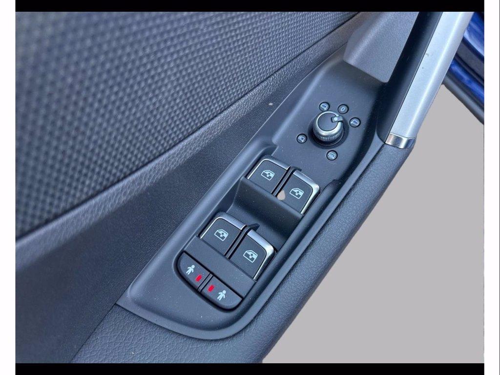 AUDI Q2 35 1.5 tfsi identity black s-tronic del 2026