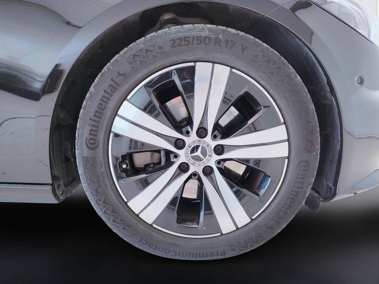 Mercedes-Benz Classe C-S206 SW 2021 - C SW 200 d mhev Sport auto