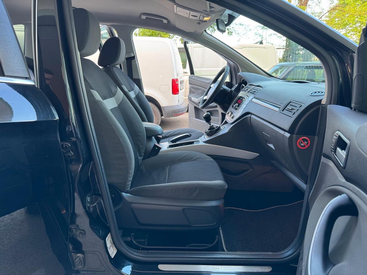 Ford Kuga 2.0 tdci 2wd 140cv GARANZIA 24 MESI