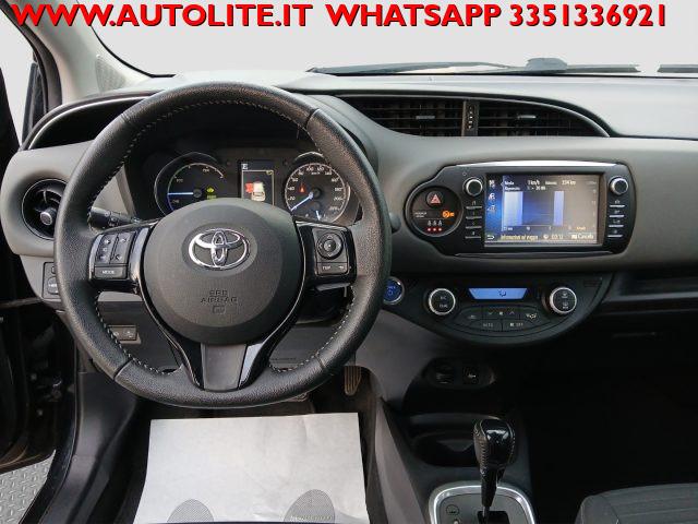 TOYOTA Yaris 1.5 Hybrid 5 porte Business