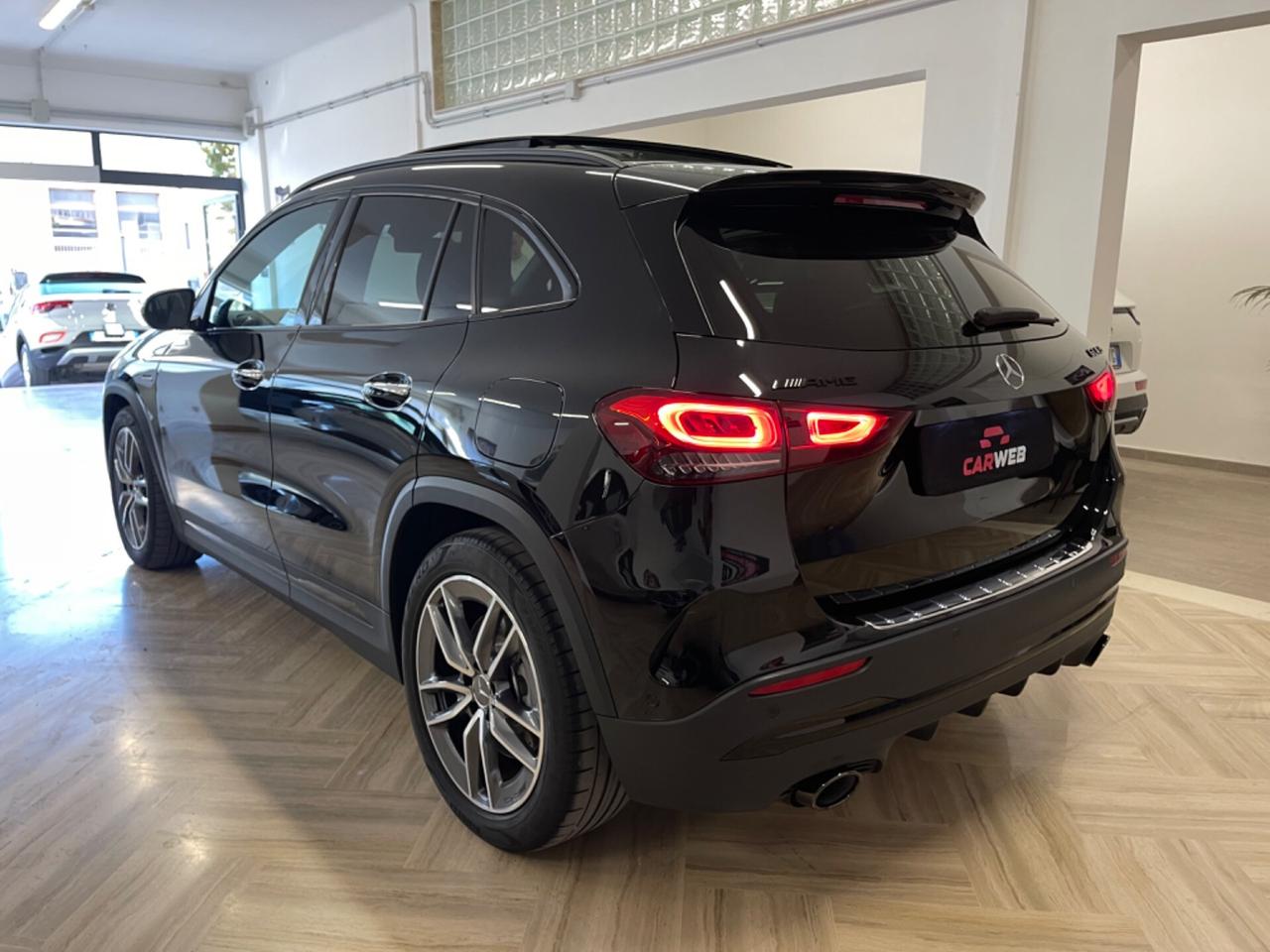 MERCEDES GLA 35 AMG 4MATIC Tetto 2022