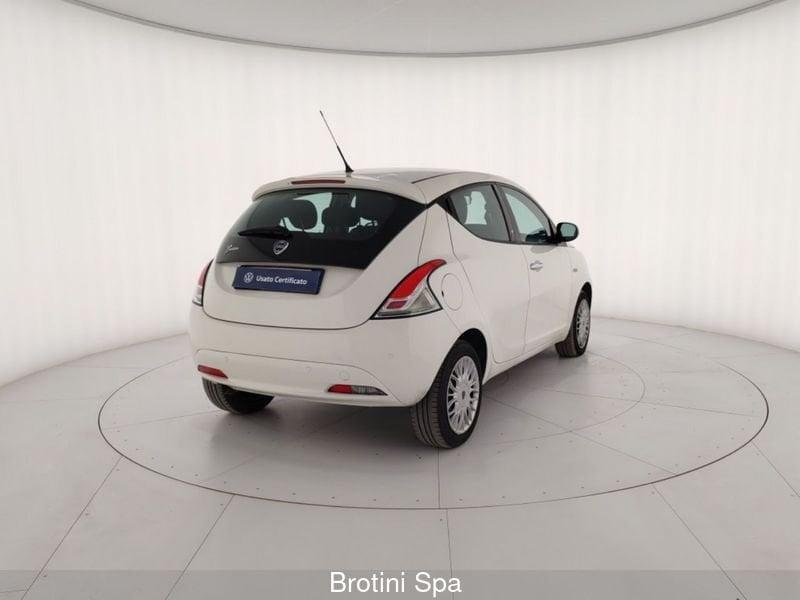 Lancia Ypsilon Ypsilon 1.2 69 CV 5 porte Elefantino