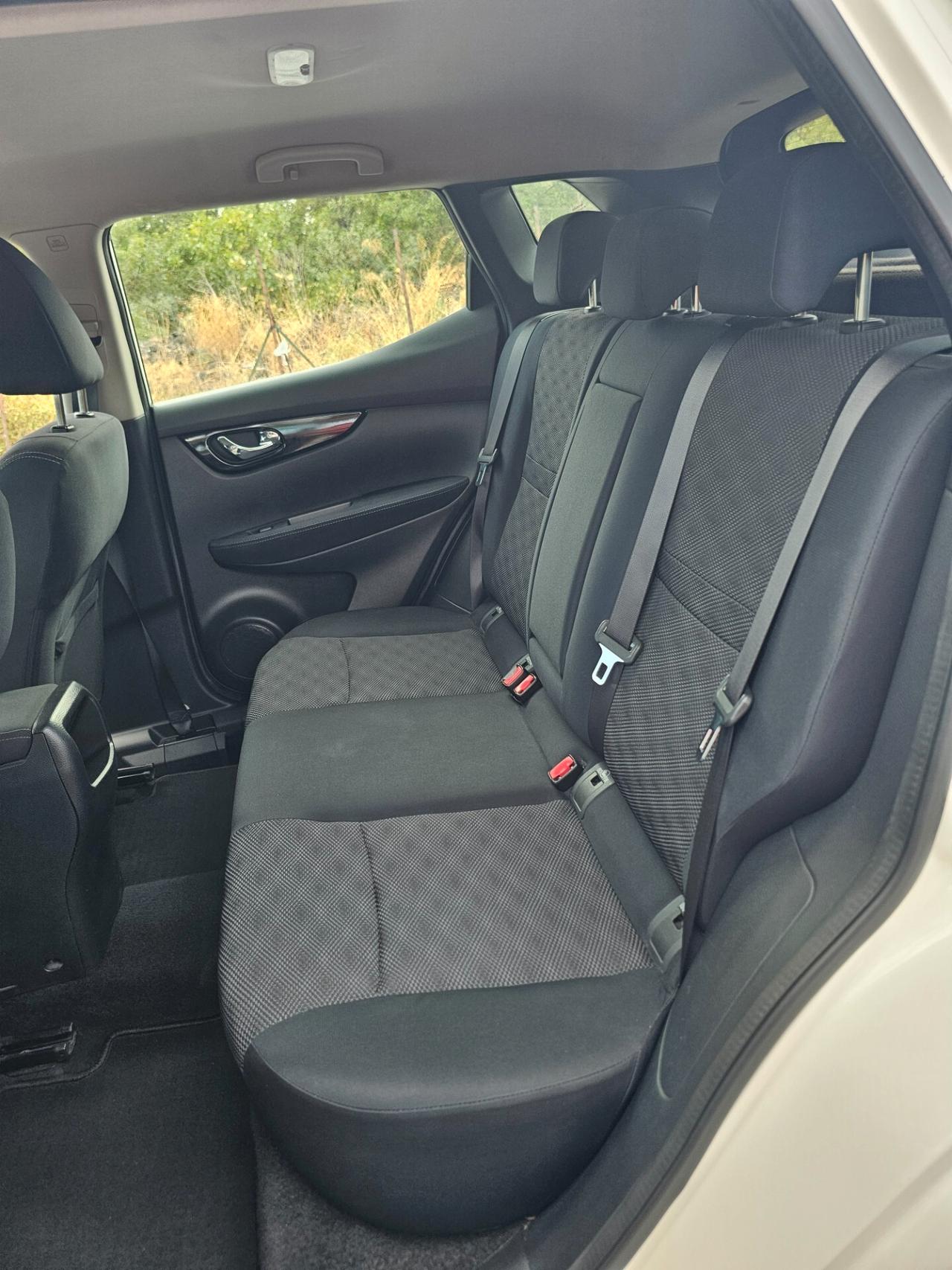 Nissan Qashqai 4WD 1.6 Diesel 130cv 4x4 disinseribile