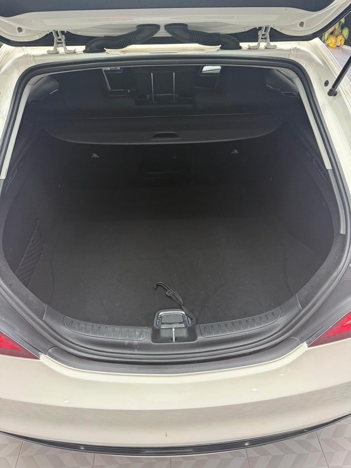 Mercedes-benz CLA 220 d 4Matic Automatic Premium