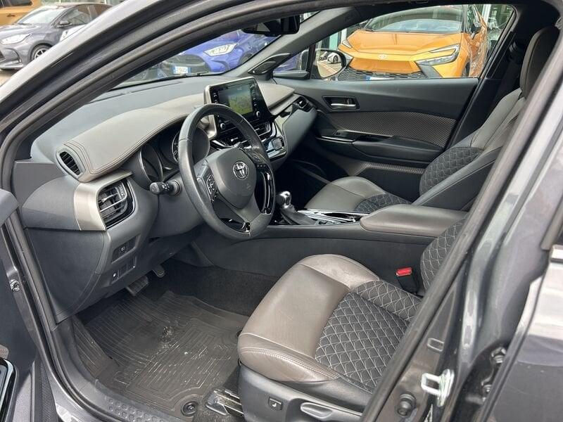 Toyota C-HR 1.8 Hybrid E-CVT Lounge