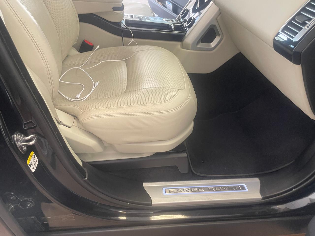 Land Rover Range 3.0 SDV6 SVAutobiography LWB