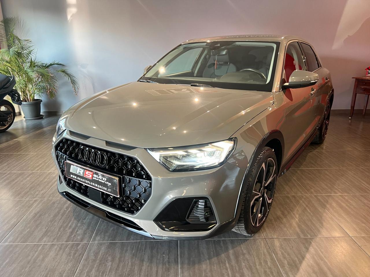 Audi A1 citycarver 30 TFSI S tronic EDITION ONE