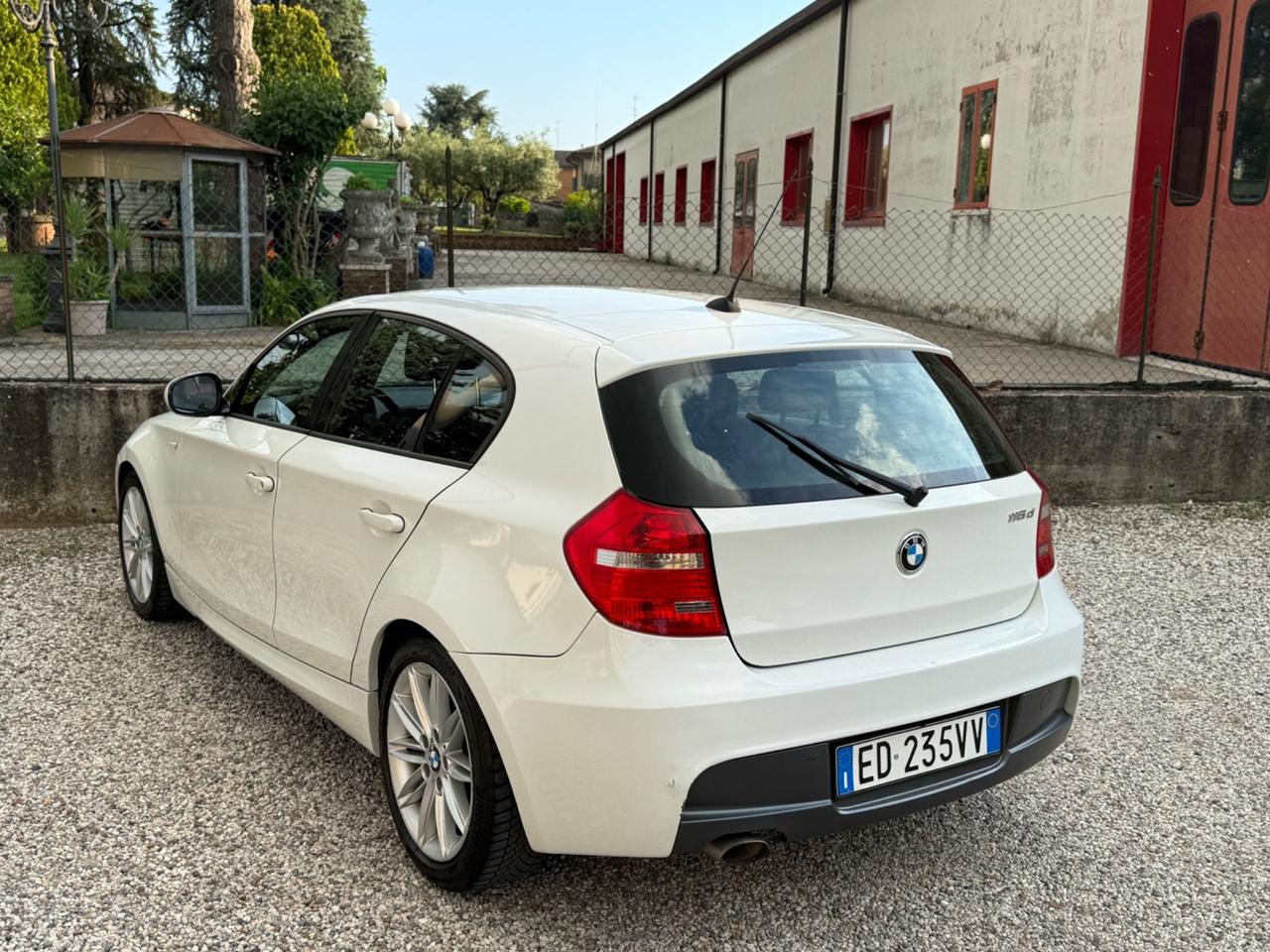 Bmw 116 116d 2.0 116CV cat 5 porte Futura DPF