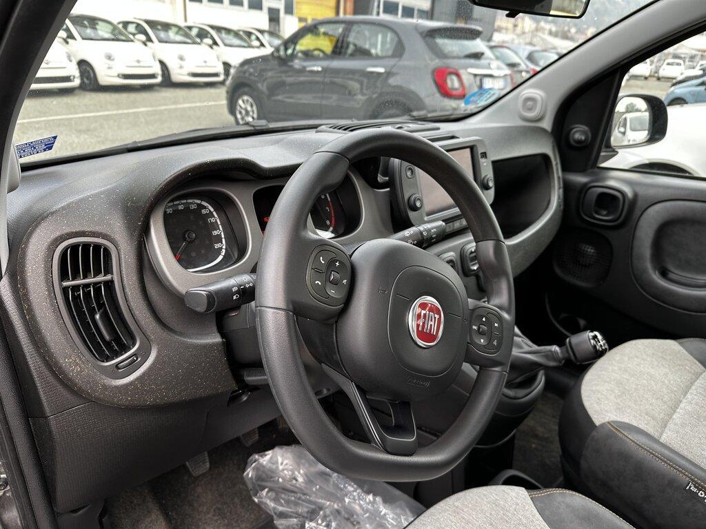 Fiat Panda 1.0 FireFly Hybrid City Cross neopatentati