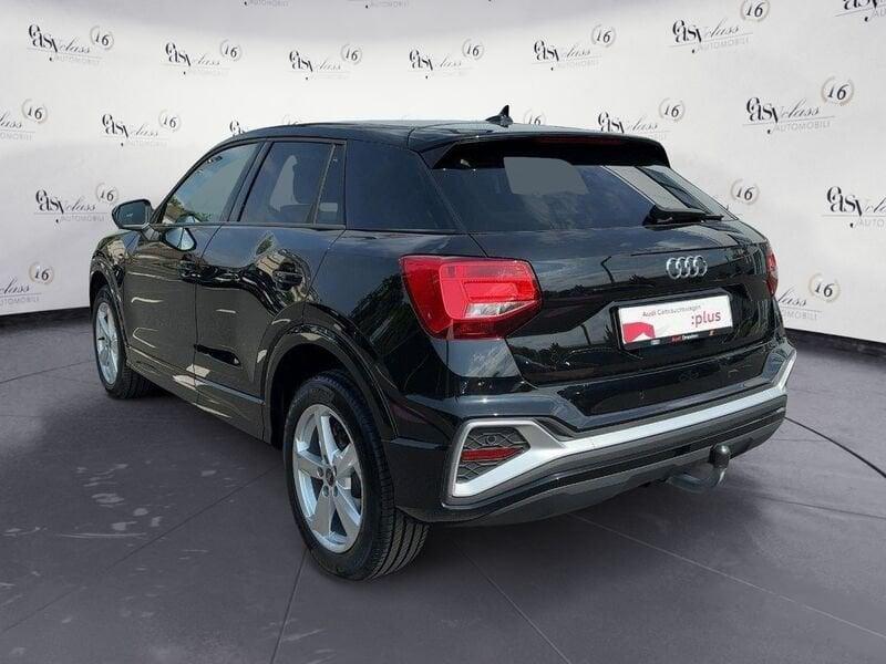 Audi Q2 35 TDI S tronic S line Edition Sonos Gancio Cockpit