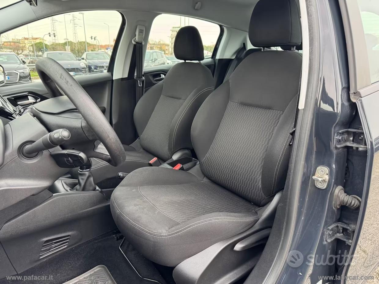 PEUGEOT 208 PureTech 82 5p. GPL Allure