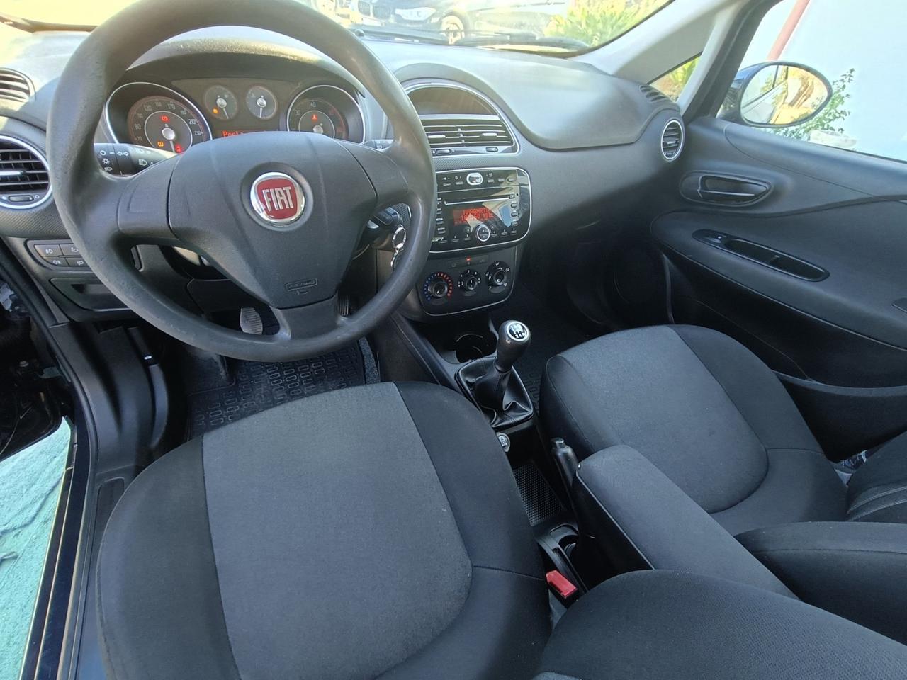 Fiat Punto 1.3 MJT II S&S 95 CV 5 porte Street - 2017