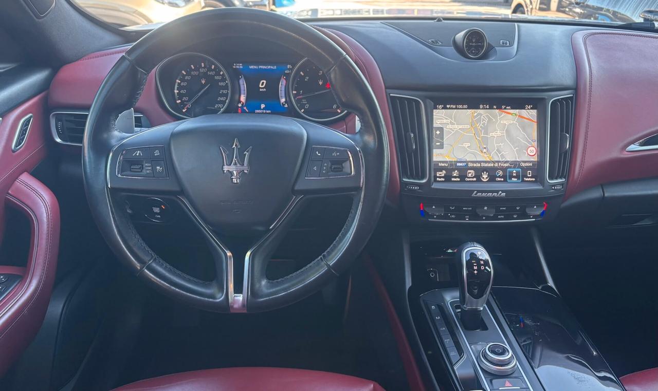 Maserati Levante V6 Diesel 275 CV AWD