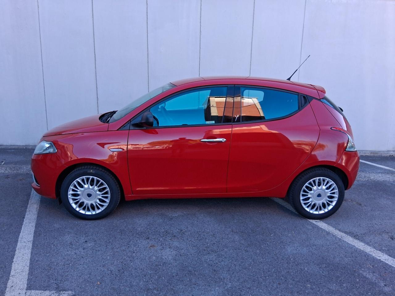 Lancia Ypsilon 1.2 69 CV UNICO PROPRIETARIO