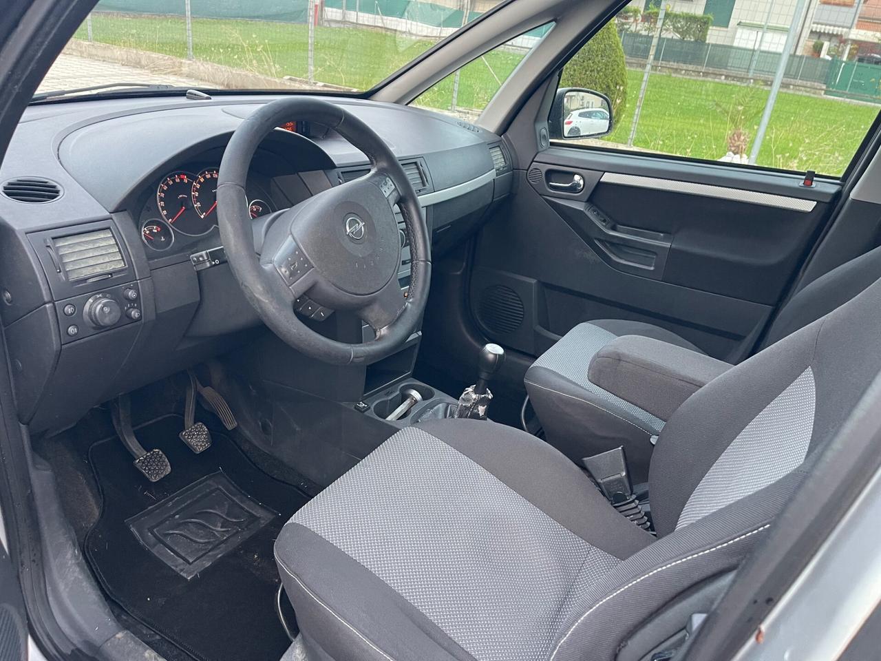 Opel Meriva 1.6 16V Cosmo GPL