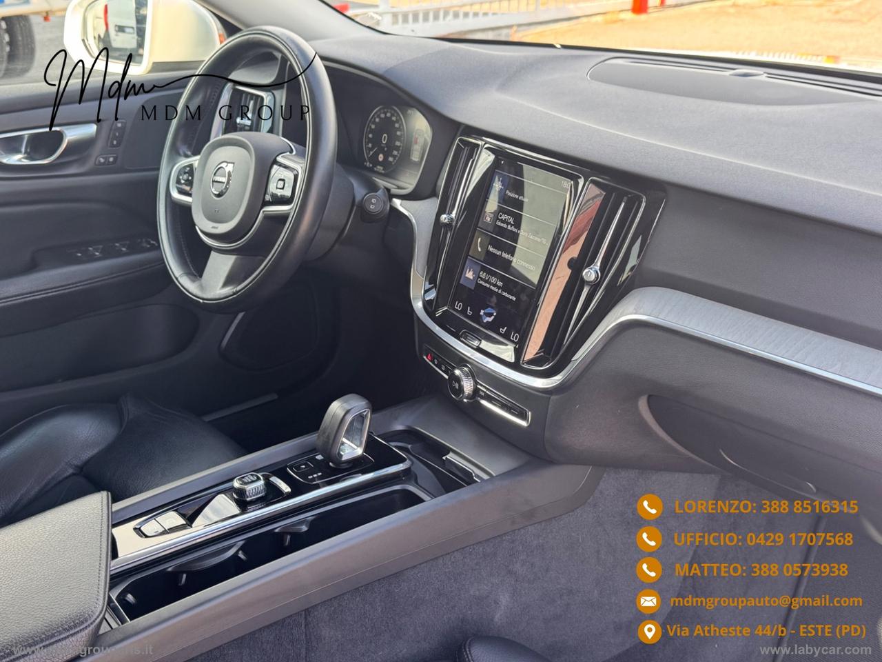 VOLVO V60 Cross Country B4