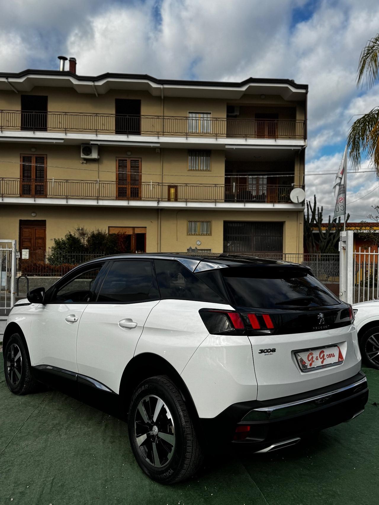 Peugeot 3008 BlueHDi 130 S&S EAT8 Crossway