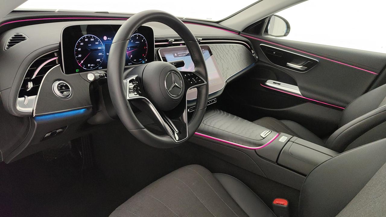 Mercedes-Benz E SW 220 d Advanced auto
