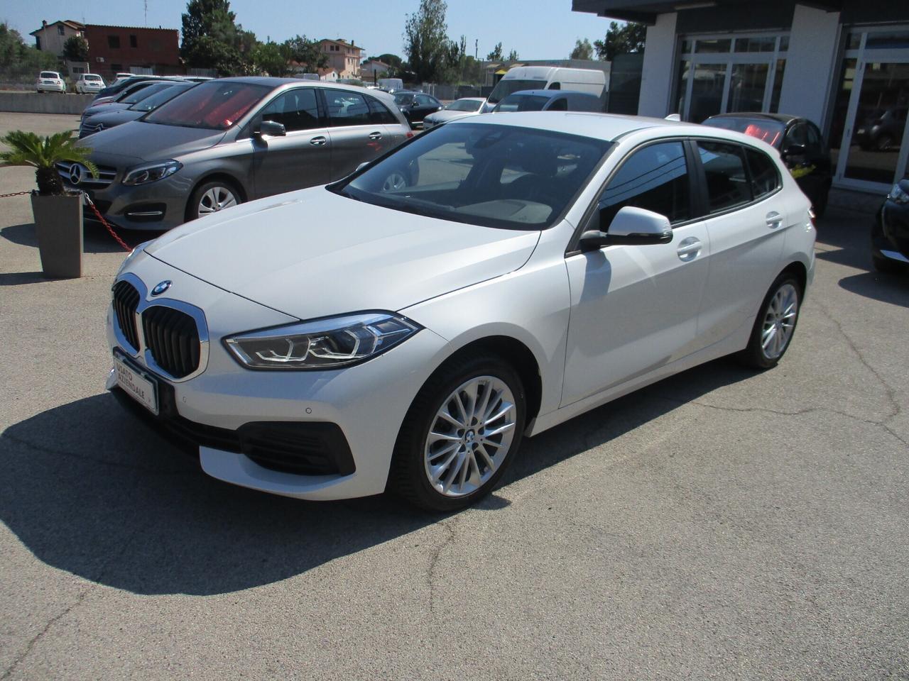 Bmw 116 116d 5p. Business Advantage AUTOMATICO