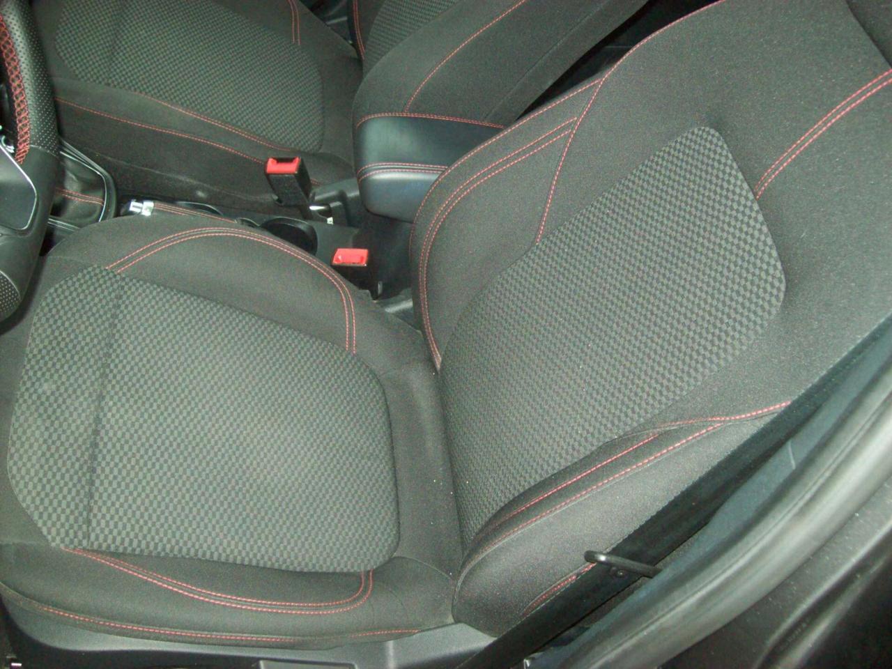 Ford Puma 1.0 EcoBoost Hybrid 125 CV S&S ST-Line