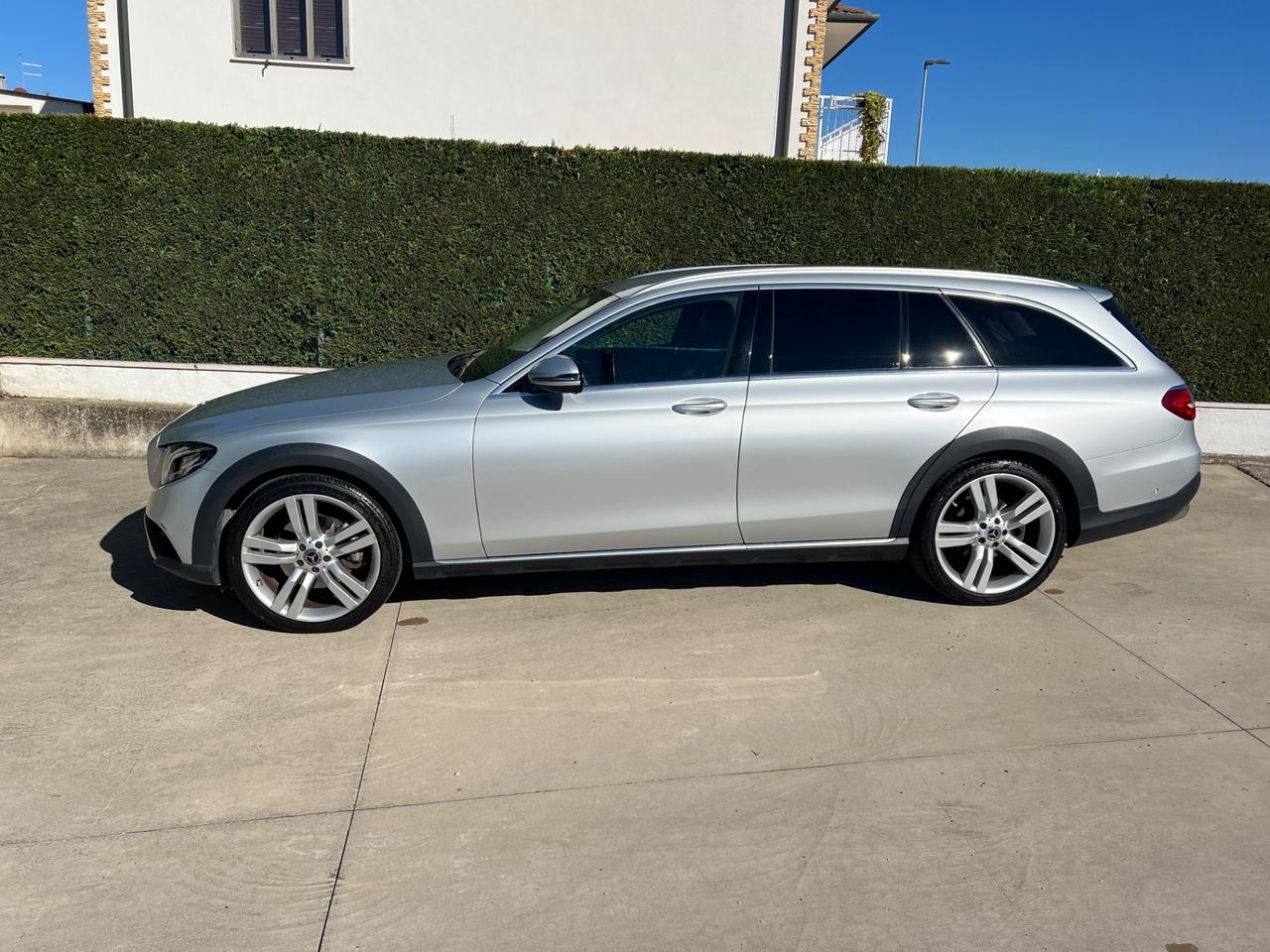 Mercedes-benz E 220 d S.W. 4Matic Auto Premium Plus All-Terrain