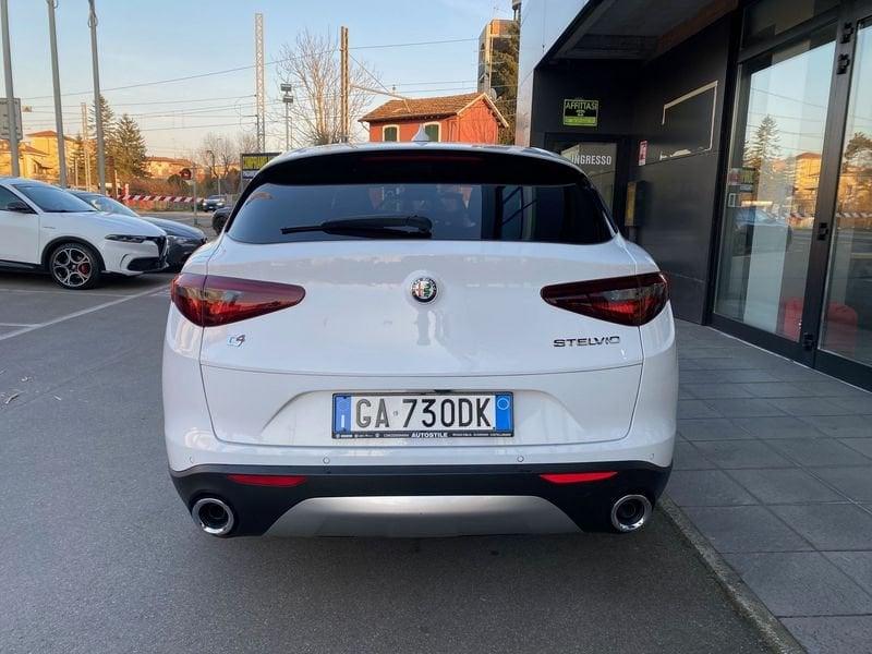 Alfa Romeo Stelvio 2.2 Turbodiesel 210 CV AT8 Q4 Executive Rif. Antonio