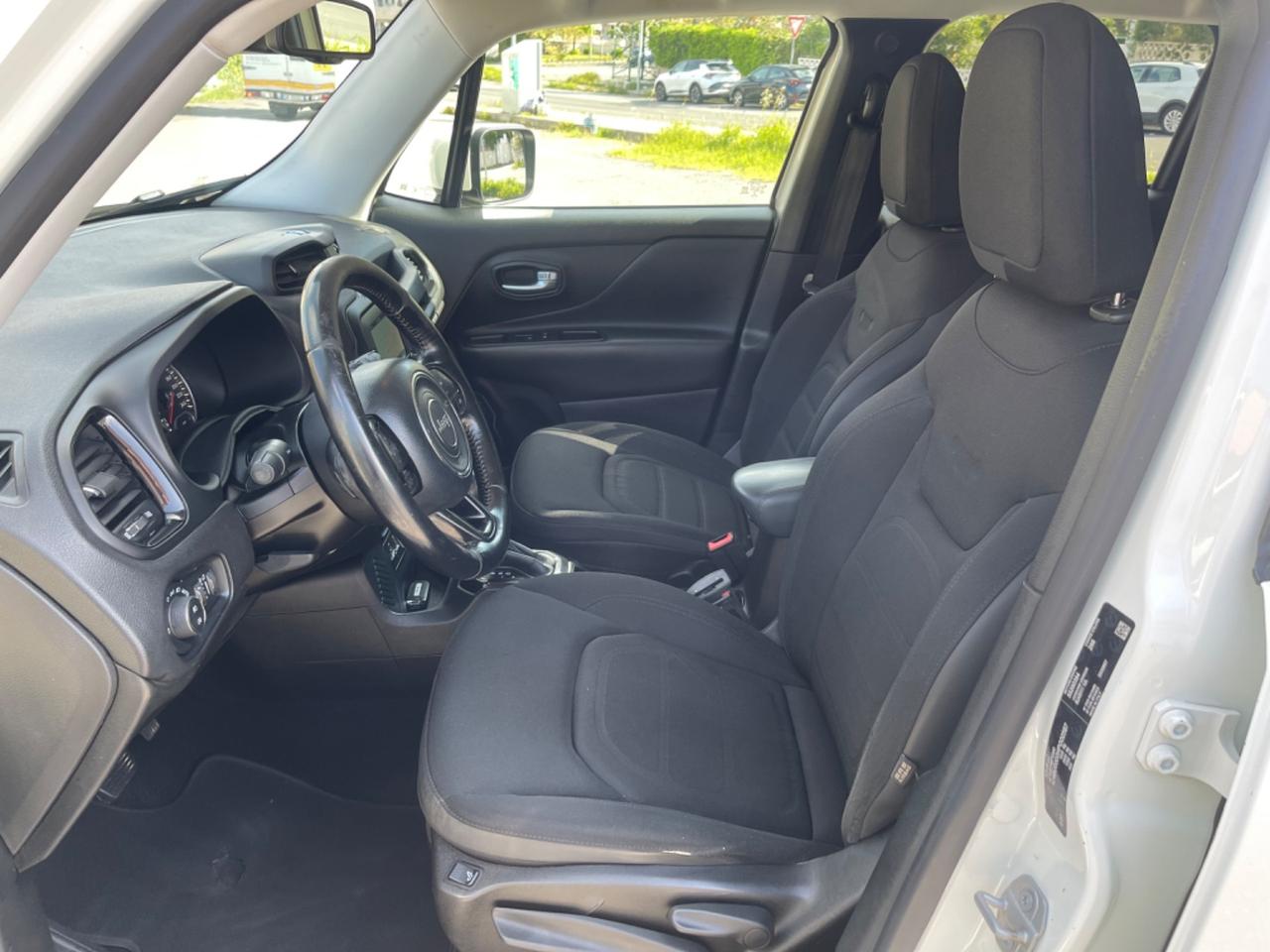 Jeep Renegade 1.6 Mjt DDCT 120 CV Limited