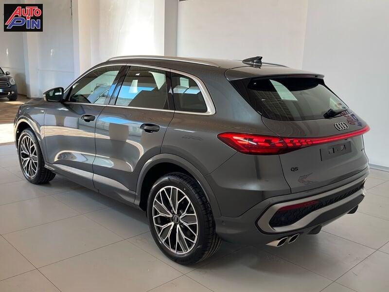 Audi Q5 TDI 150kW quattro S tronic S Line Ed.**PREZZO VERO**