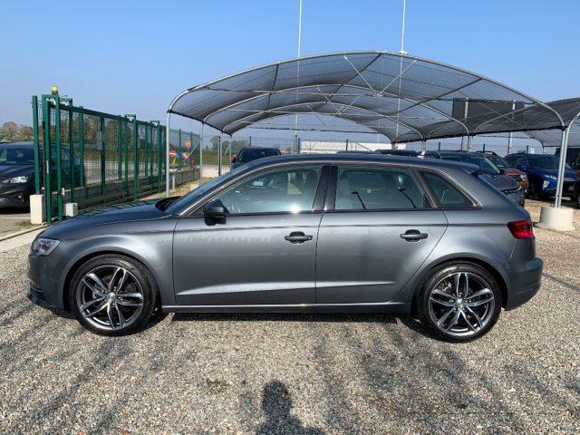 AUDI A3 SPB 1.6 TDI S tronic Ambition