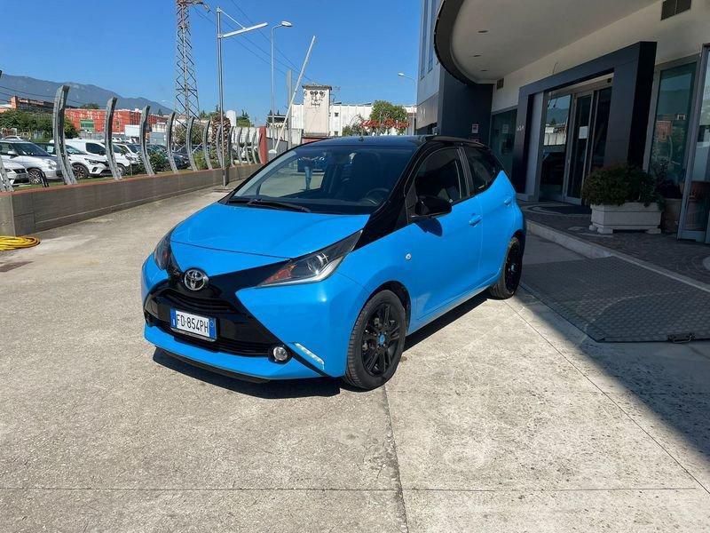 Toyota Aygo 1.0 VVT-i 69 CV x-play
