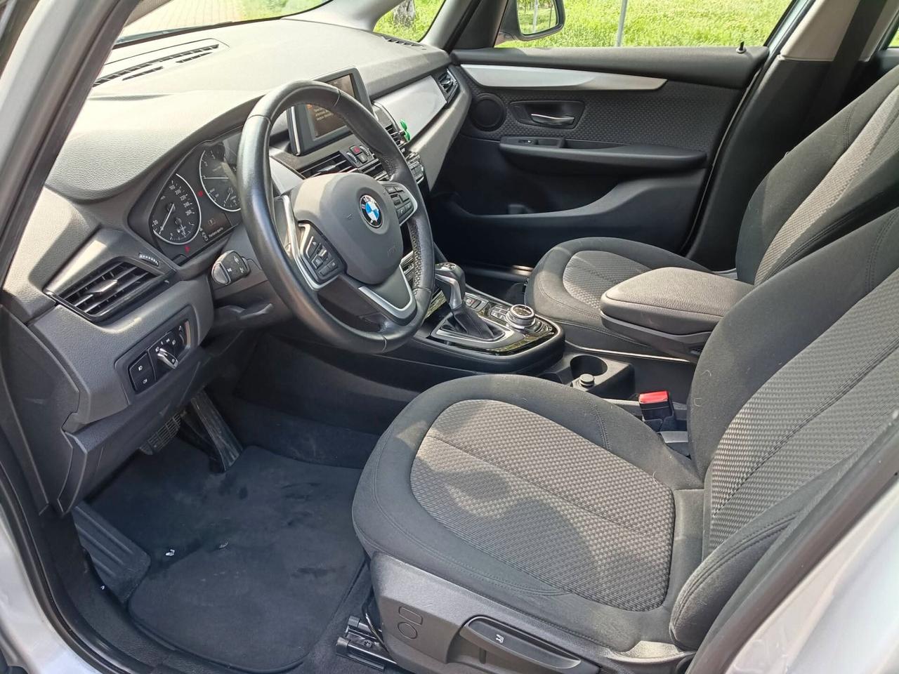 BMW 218 D Active Tourer Luxury anno 2016 km 47000 Vettura PERFETTA!