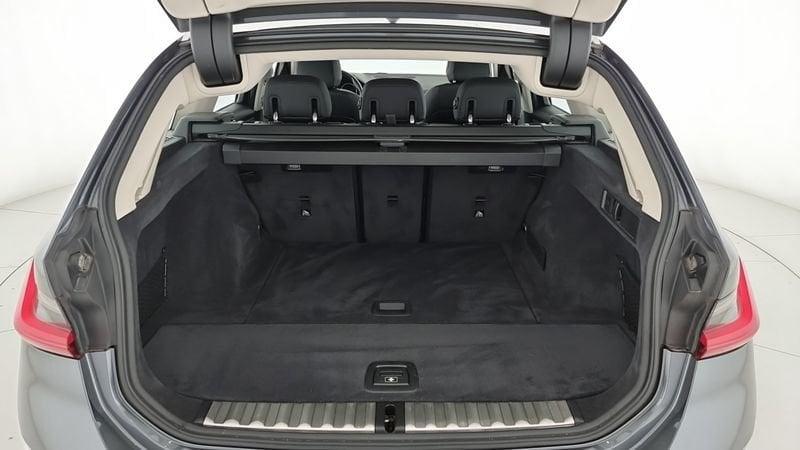 BMW Serie 3 320d xDrive Touring Business Advantage