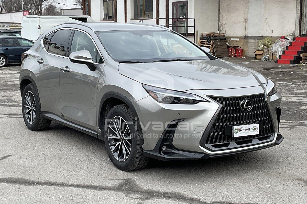 LEXUS NX Hybrid 4WD Premium