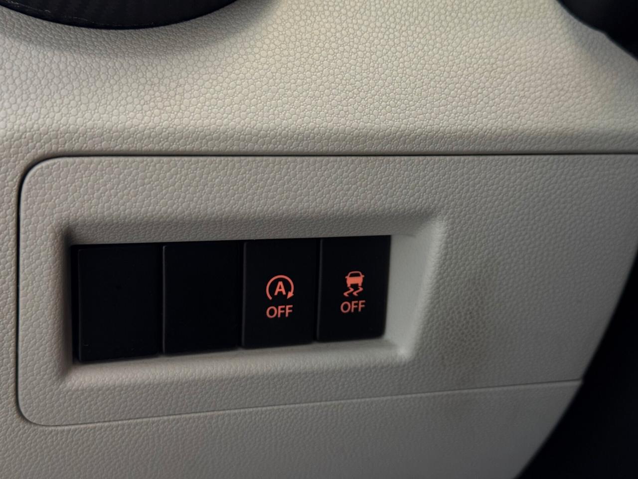 Suzuki Ignis IGNIS 1.2cc 90CV 4wd