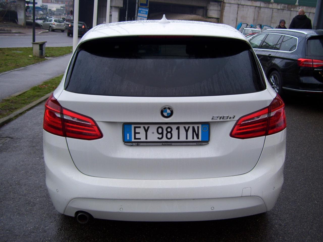 Bmw 2er Active Tourer 218d Luxury