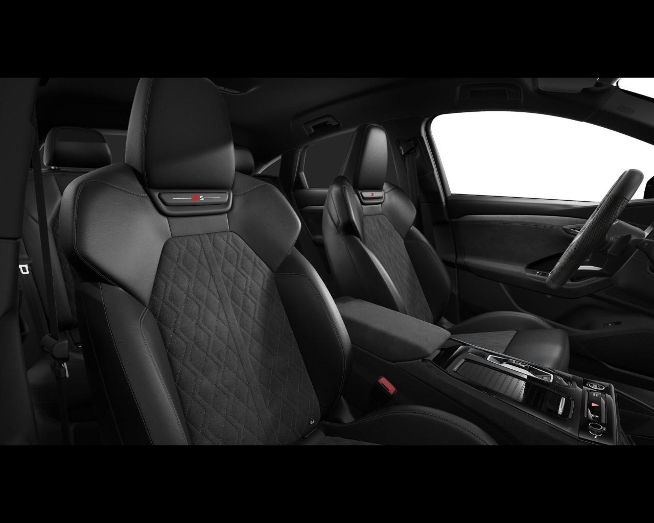 AUDI Audi Q6 Sportback S line edition e-tron performance 225,00 kW