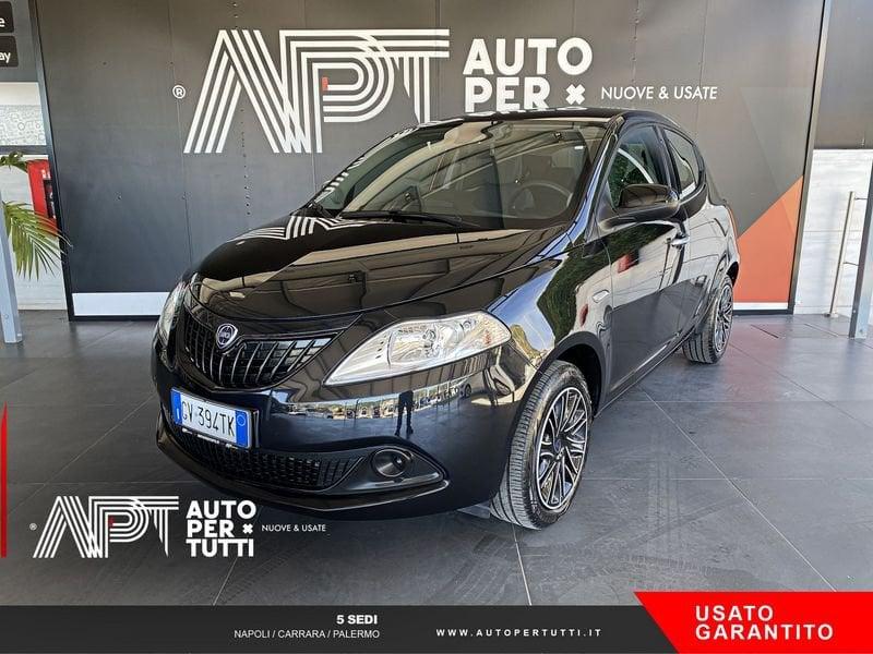 Lancia Ypsilon Ypsilon 1.0 firefly hybrid Silver Plus s&s 70cv