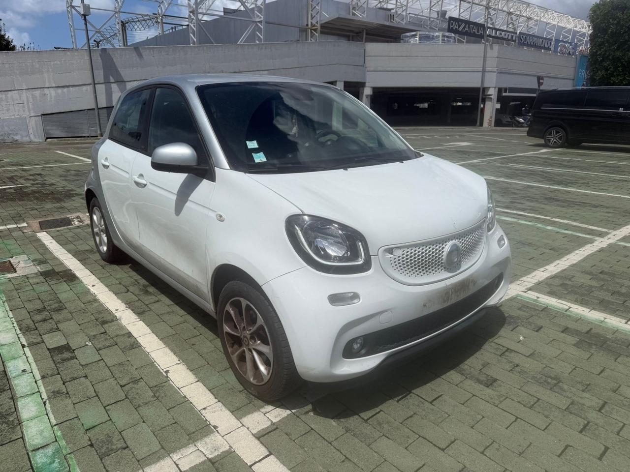 Smart ForFour 70 1.0 Passion Cambio automatico Navi Camera